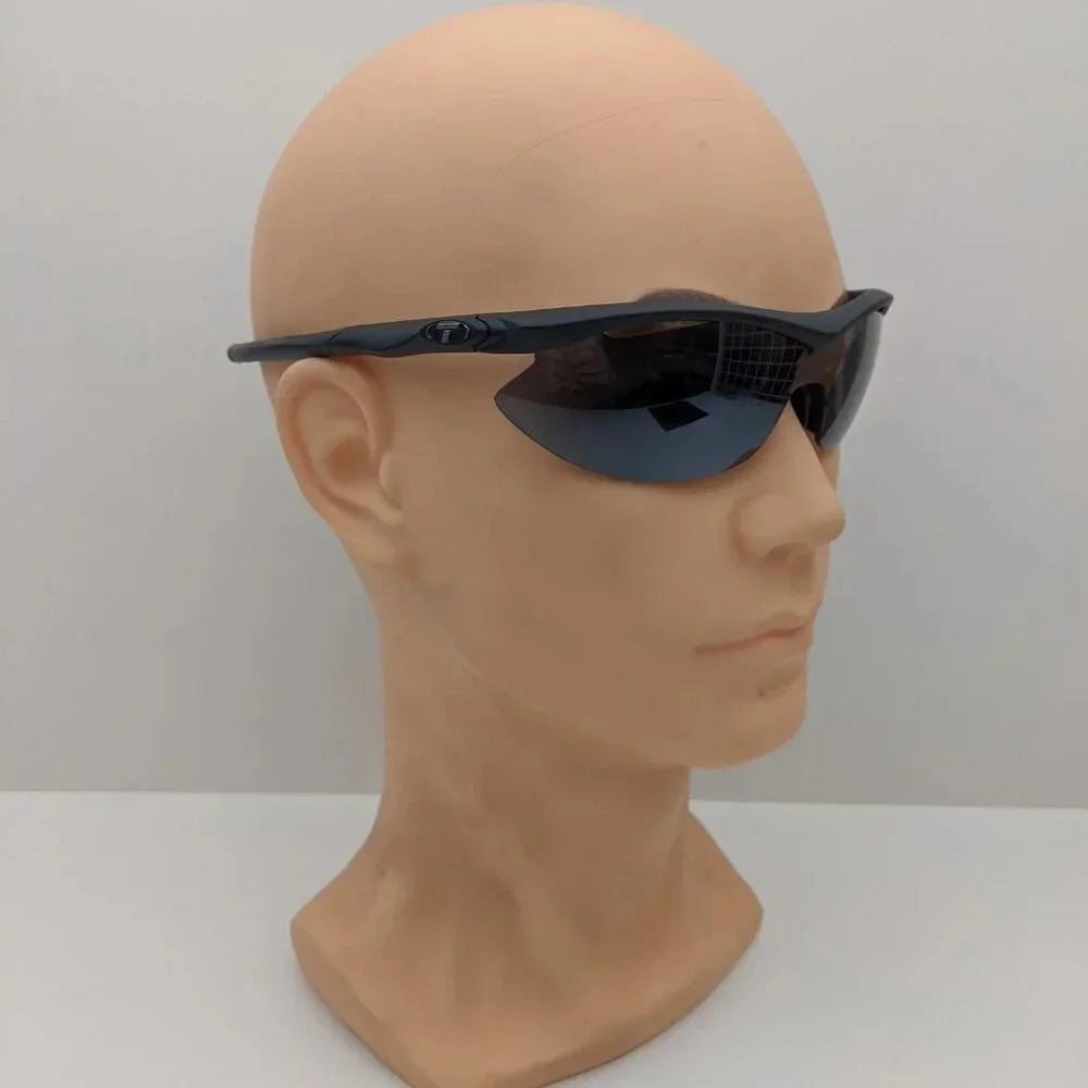 🕶️Tifosi Optics Slip Wraparound Sunglasses 137/18 133 | ALH330🕶️